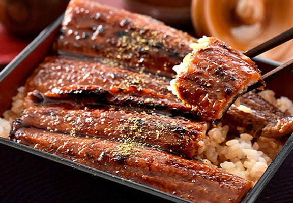 鰻蒲焼き 鹿児島県産 (特大サイズ 約200g×2尾)